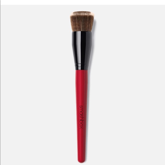 Smashbox Camera Ready powder foundation brush - Picture 2 of 10